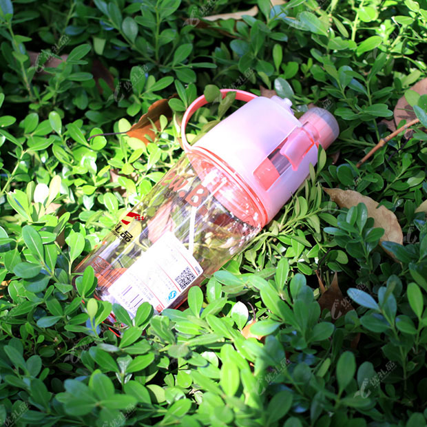 创意塑料水瓶喷雾运动杯
