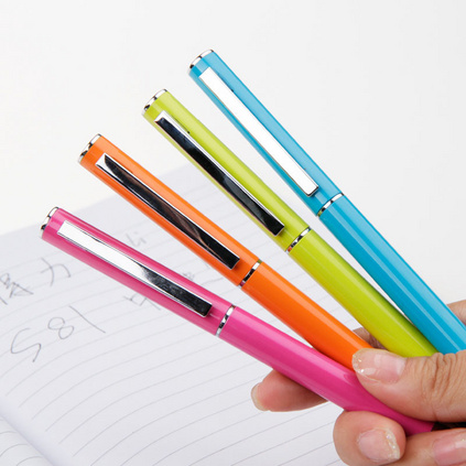 圆珠笔喷胶广告笔定制批发中性笔签字笔碳素水笔定做印刷LOGO宣传笔定制